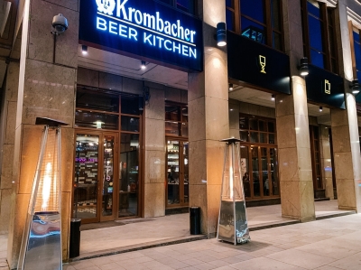 Пиршество по-немецки в пивном ресторане Krombacher Beer Kitchen: мозговые кости и брюхо порося с чеком на 10080 рублей
