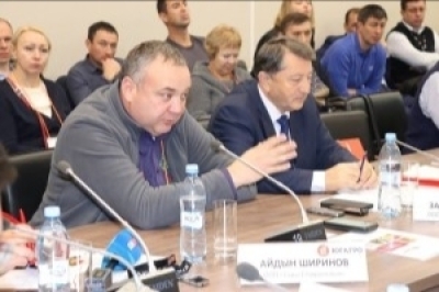 Экс-наперсточник Владимир Крылов подает документы в Законодательное собрание