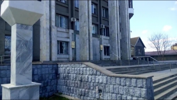 Ирина Гербекова консультирует сотрудников СИЗО, когда медчасть закрыта