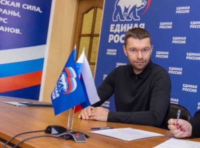 Жители Екатеринбурга требуют проверки доходов депутата от Единой России Вихарева