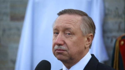 «Аврора» над головой губернатора Беглова