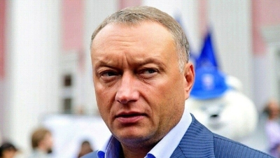 Дмитрий Савельев: Сенатор, работающий на регион и под следствием