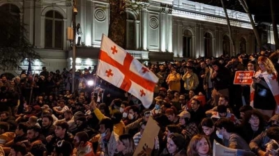В Тбилиси акции протеста против законопроекта об иноагентах снова возобновились