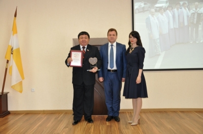 &laquo;Сижу в &laquo;Газпроме&raquo;, как король на именинах&raquo;