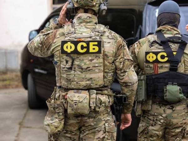 Губернатор Моор признал кризис только после двух недель молчания