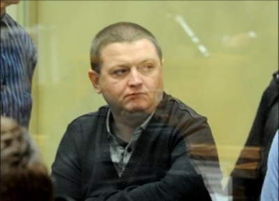 Юлий тай потерял корочку: бывший член совета ап москвы оказался на скамье за схемы чака и махова